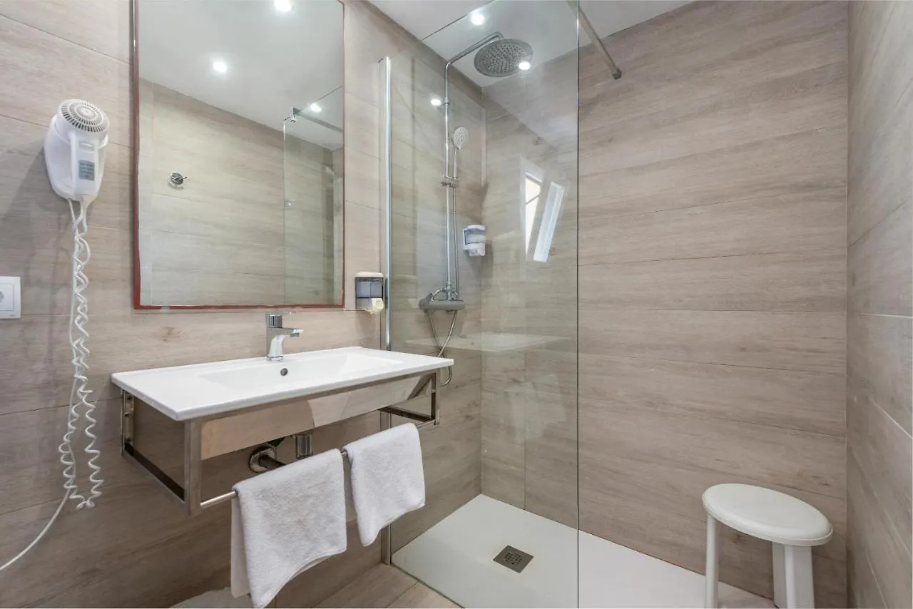 *** Hotel O7 Nordeste Playa Can Picafort  Spain